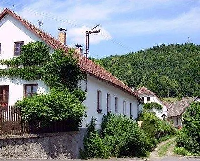 Holiday House *